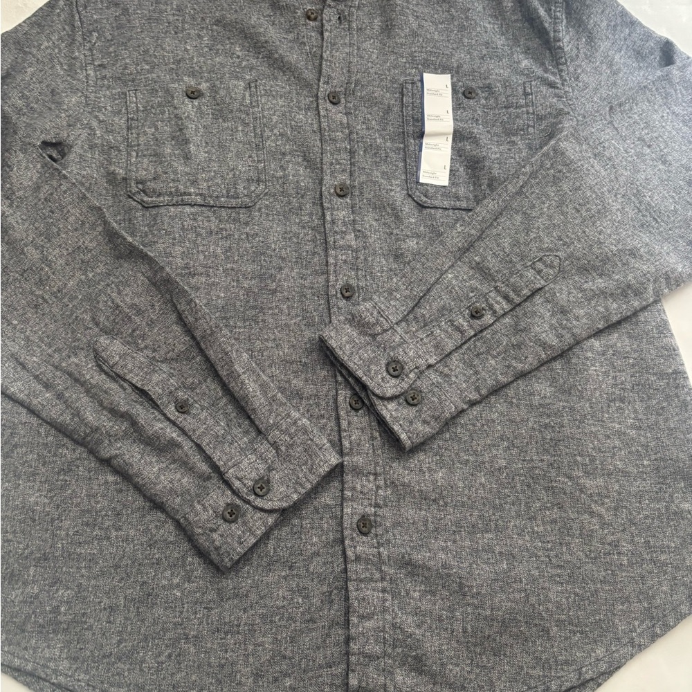 Goodfellow Men’s Size Large Gray Button-Up Medium Weight Shirt NWT